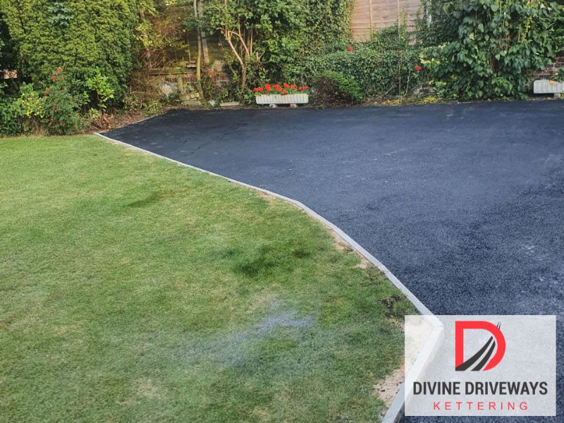 NN15 Kettering tarmac driveways Northamptonshire
