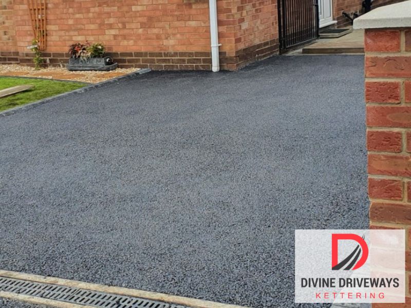 Northamptonshire Kettering NN15 tarmac driveways